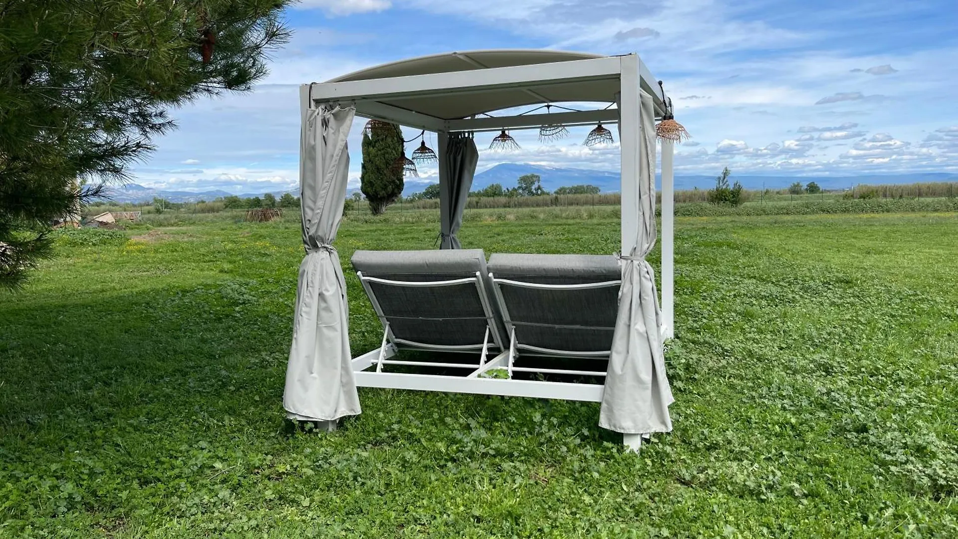 Mas De L'Isle Aparthotel Bedarrides 0*,  France